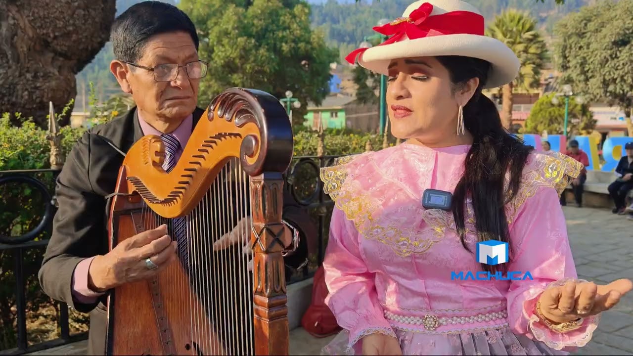 CHIMAYCHIS CLÁSICOS desde la plaza de Pomabamba con Betty Villanueva