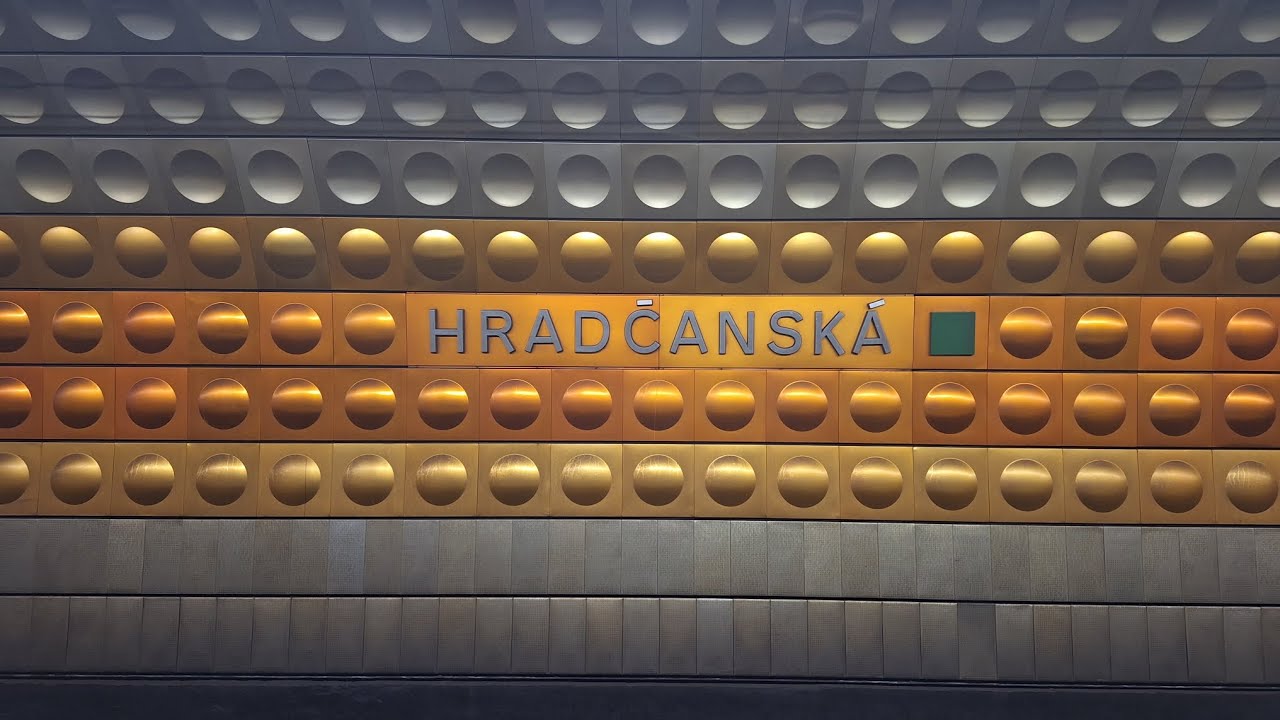 Metro A: Hradčanská. 1.8.2025