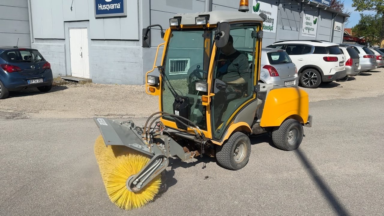 Køb Redskabsbærer Stiga Titan 740 DCR på Klaravik