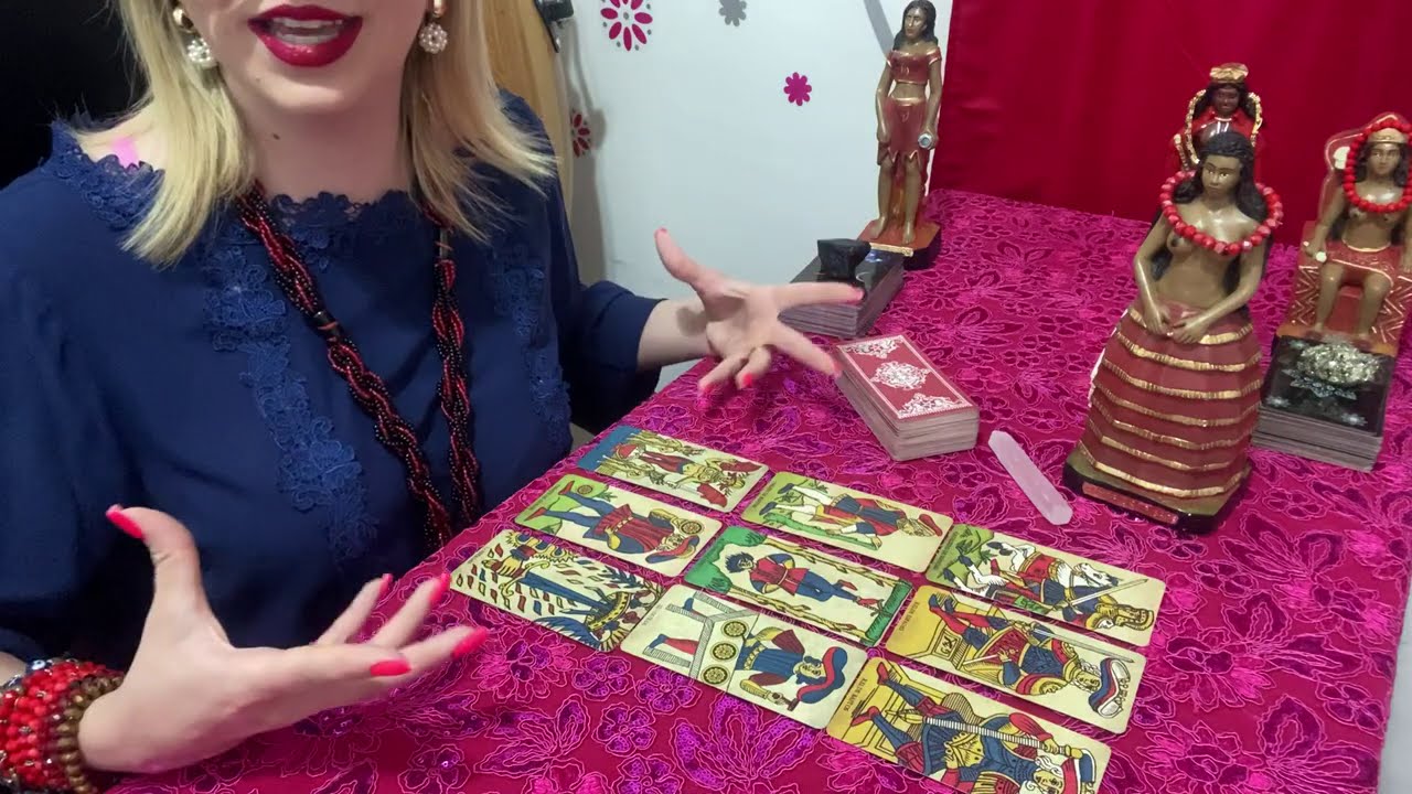 TAROT REVELA O QUE ELE (ela) PENSA EM FAZER EM RELAÇÃO A VOCÊ!