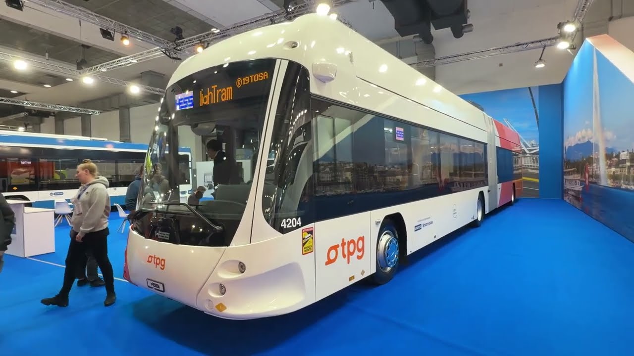 Hess LighTram 19 DC (2026) &ndash; Innovative Electric Articulated Bus | Busworld Europe 2025