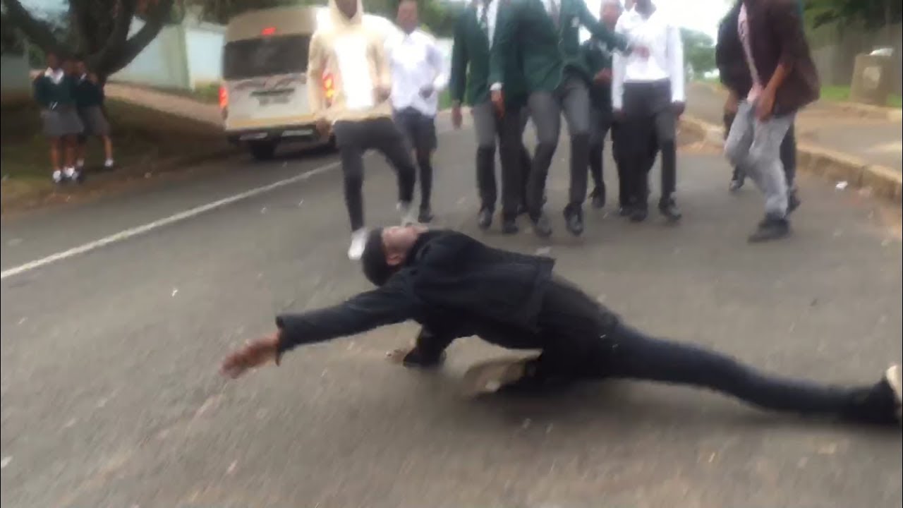 Bhenga Dance at Old Mill High School (School kids are the best)Head Vosho
