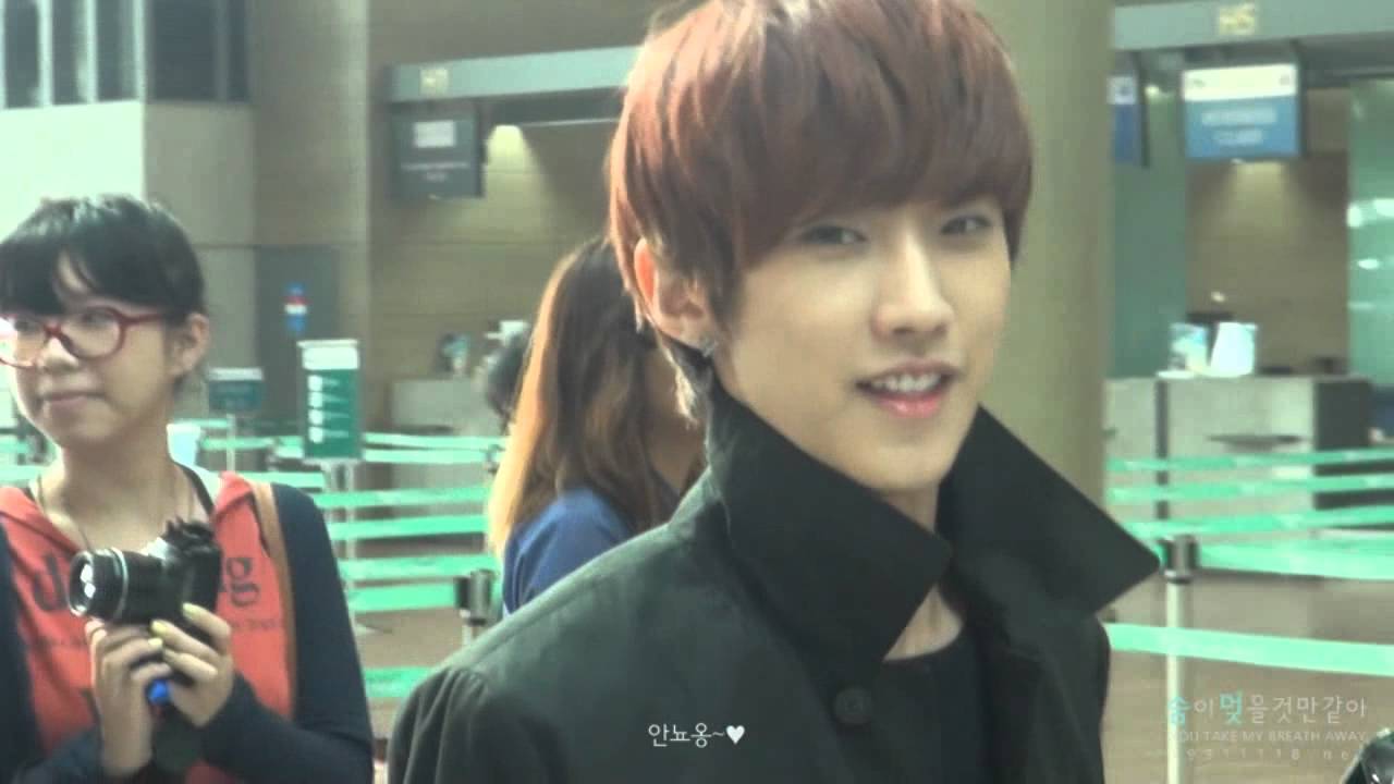 120928 incheon airport jinyoung