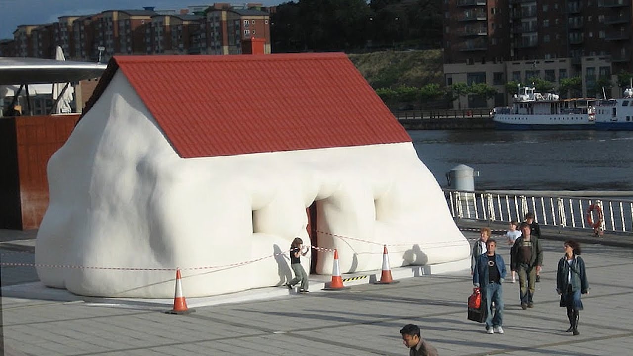 15 WORST House Designs