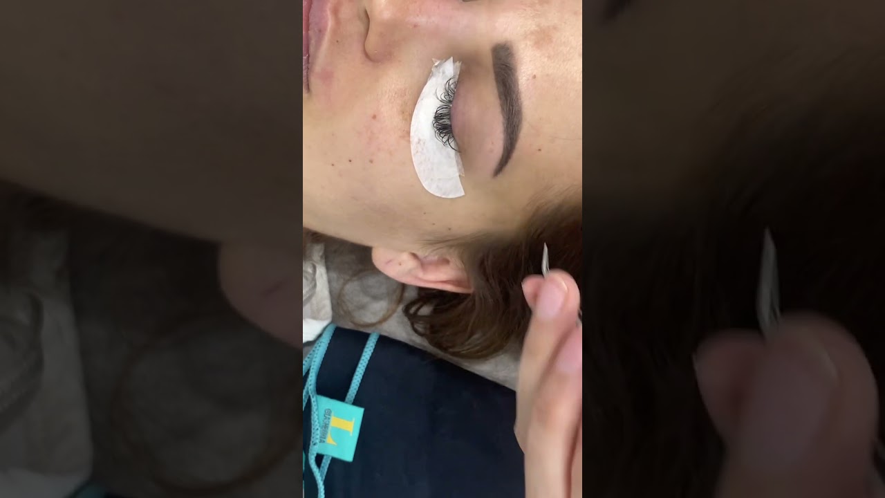 Lash Extensions infills