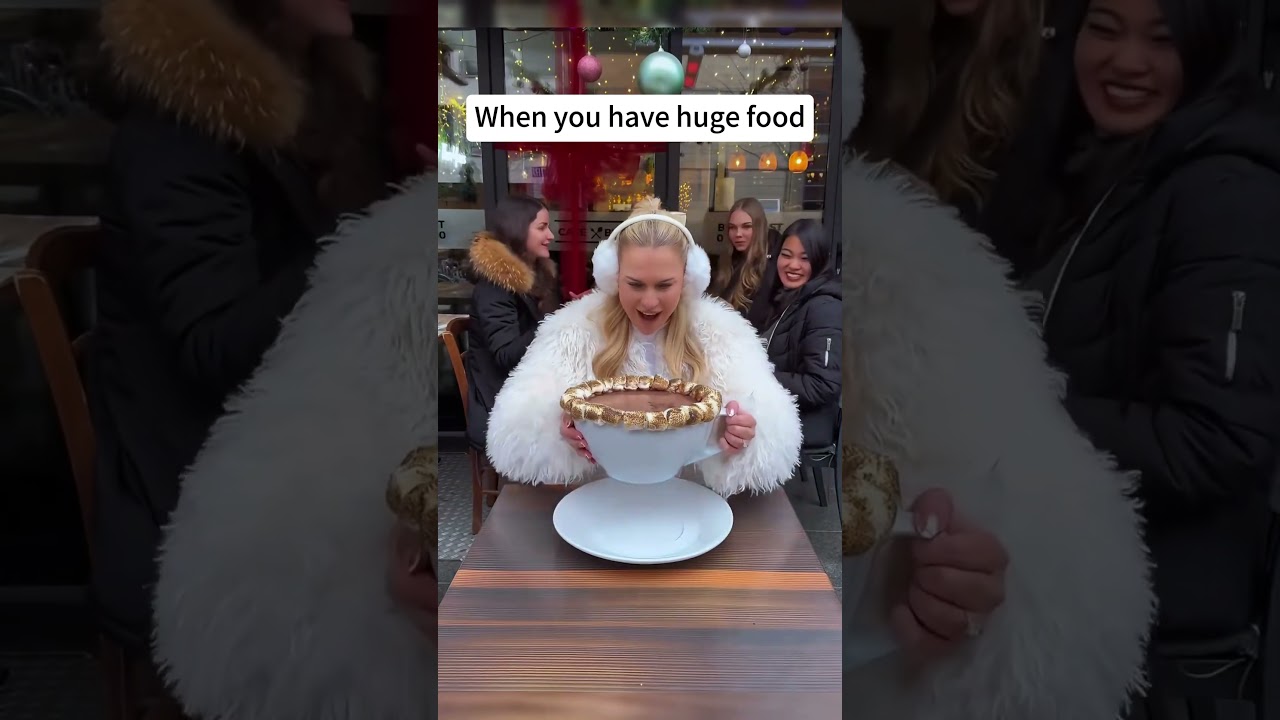 Giant food prank #foryou #satisfying #fyp #food #giantfood #moments #reaction #fail #challenges