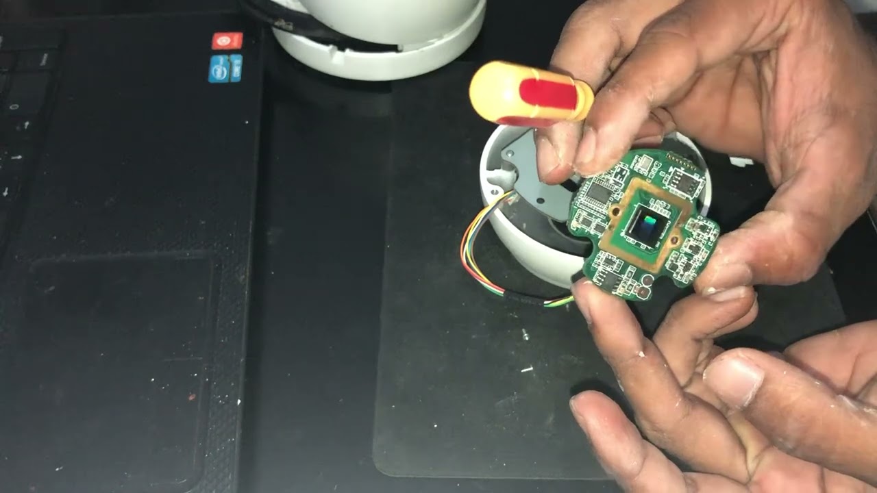 Inside of cctv verifocale camera 