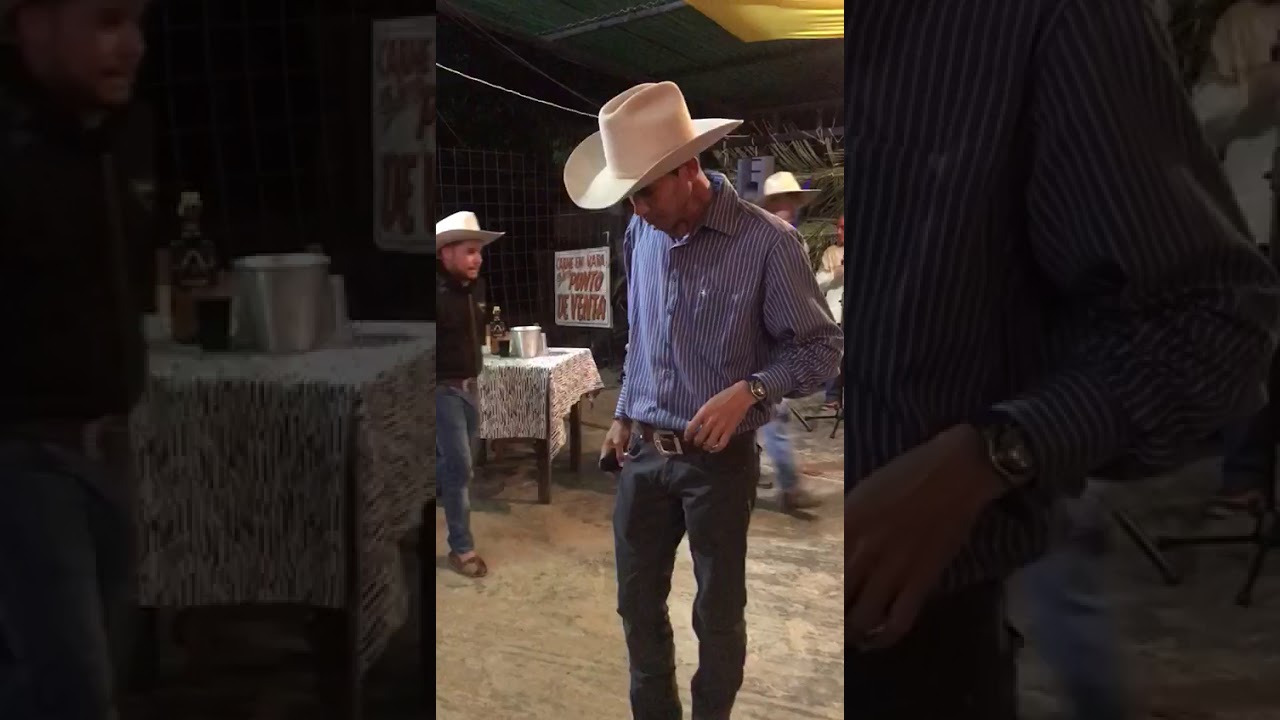 Gustavo Aponte en Vivo - Amor de Infancia