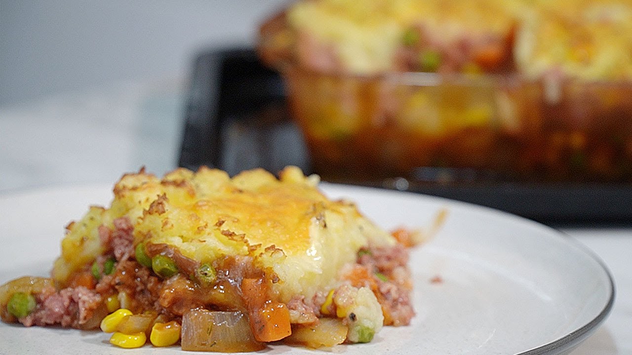 Corned Beef Cottage Pie SIMPLE WEEKNIGHT Meal