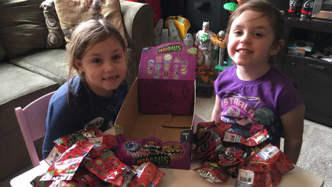 Live Unboxing: MADBALLS Blind Bags (full case!)