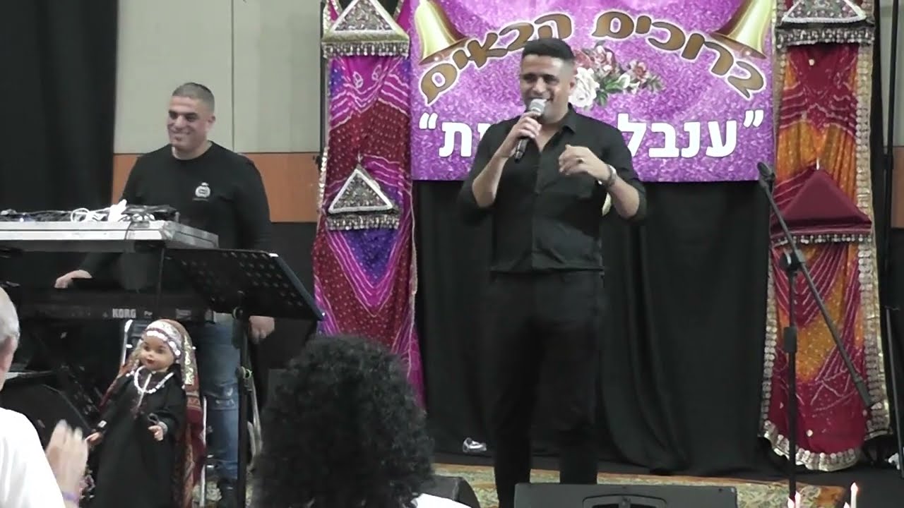 לירן טל בהופעה בפסטיבל תימני ים תיכוני עם ענבל הפקות ינואר 2025