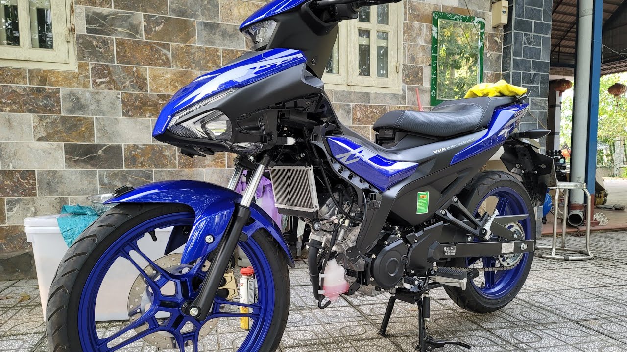 Tút Lại Xe Sau Tour Bằng Sonax | COMBO RỬA XE - ĐÁNH BÓNG - DƯỠNG NHỰA - CHỐNG RỈ.
