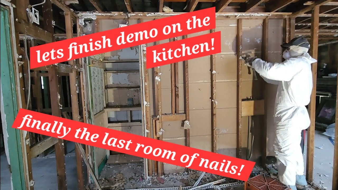 #40. Final day of demo cleanup! (Or is it?) Abandoned house revival! 