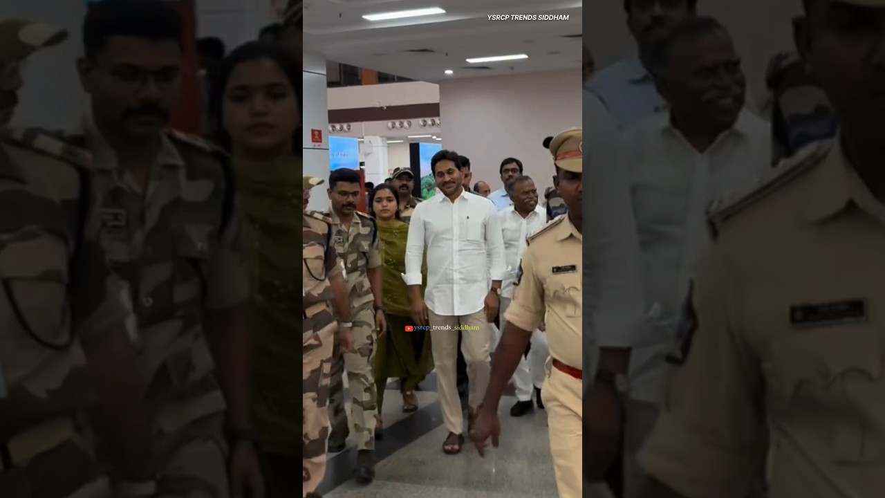 Vizag Steel Plant : YS Jagan Mohan Reddy En Route to Meet Affected Families ✈️🙏 | #Trending #Viral