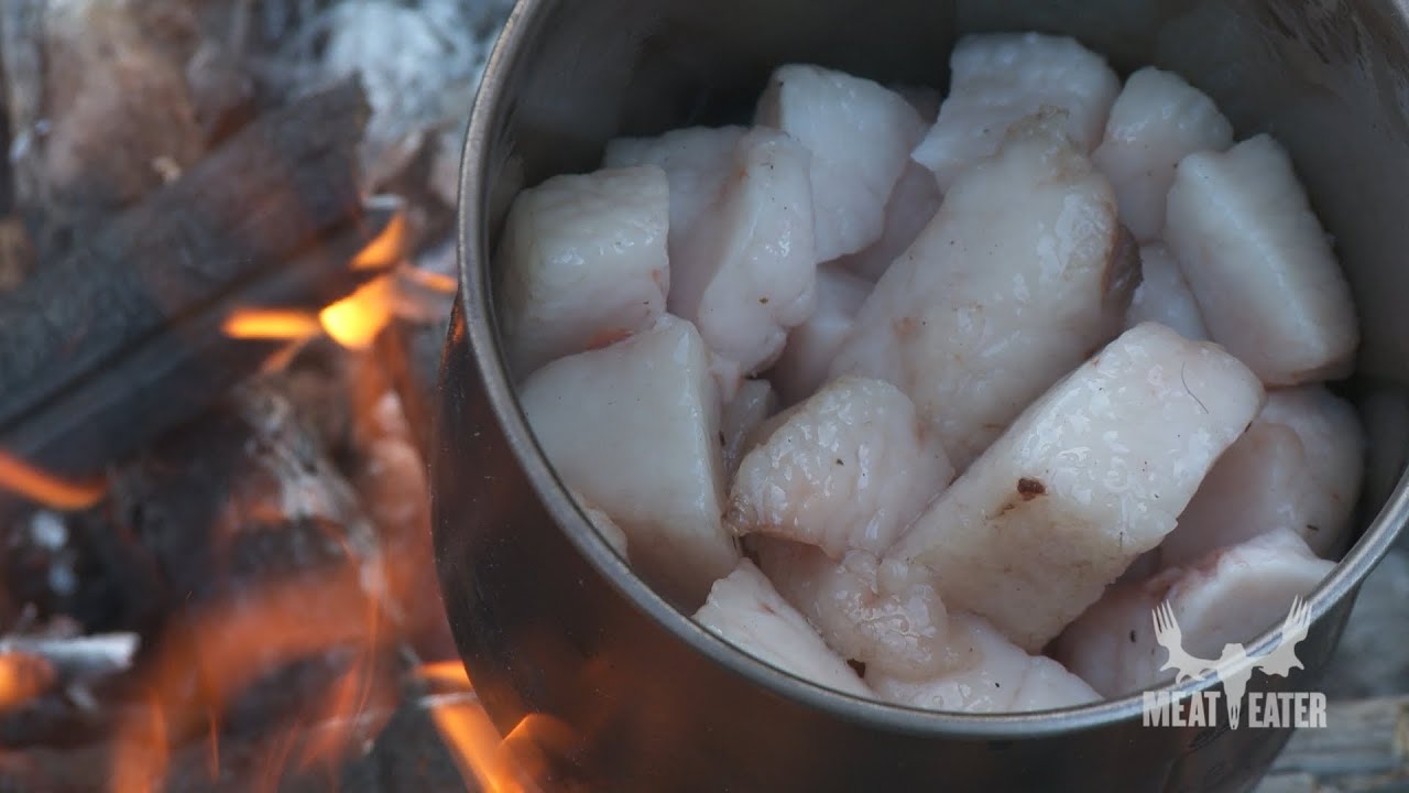 Как приготовить медвежатину в медвежьем жире со Стивеном Ринеллой — MeatEater