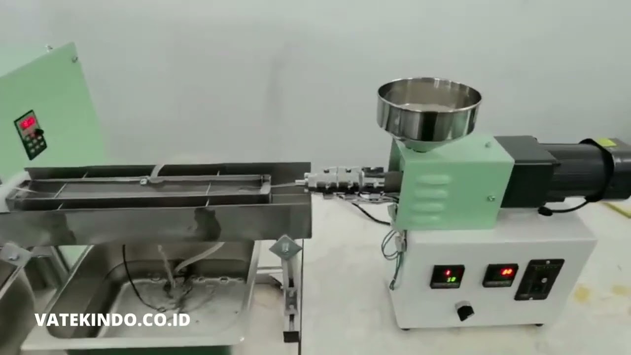 Mesin pembuat biji plastik mini khusus laboratorium LAB
