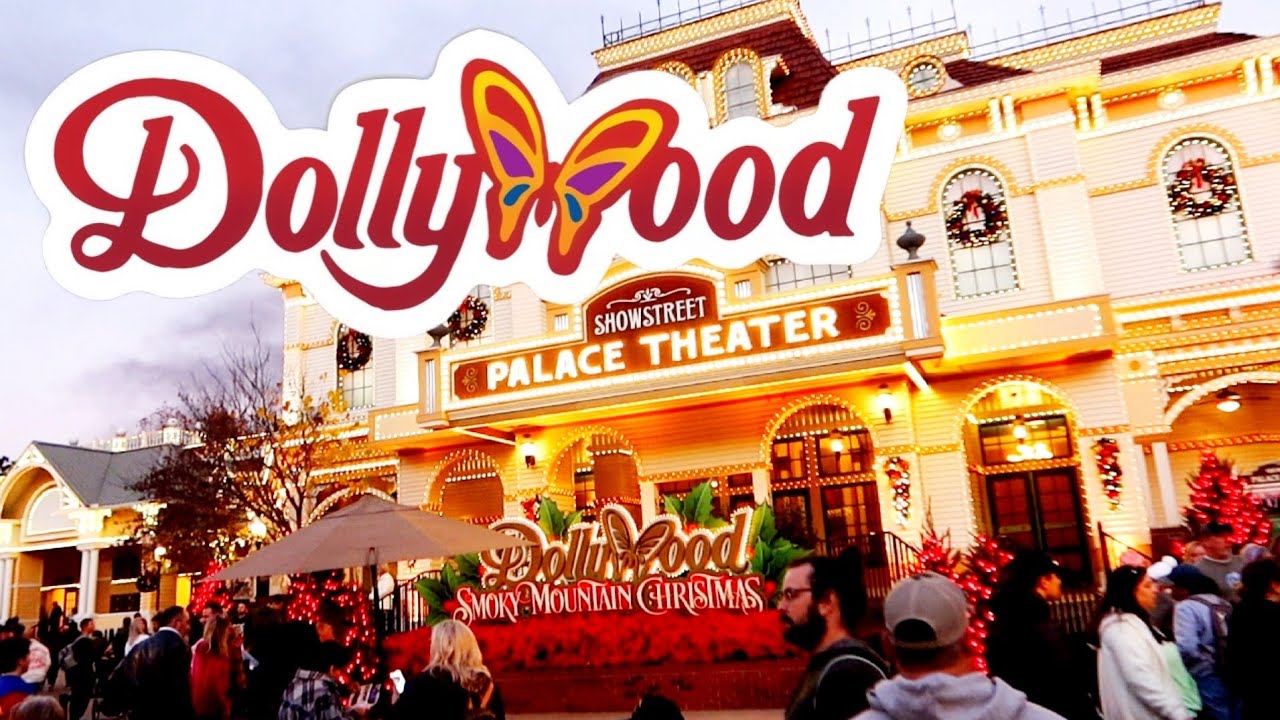 A Very DOLLYWOOD CHRISTMAS!
