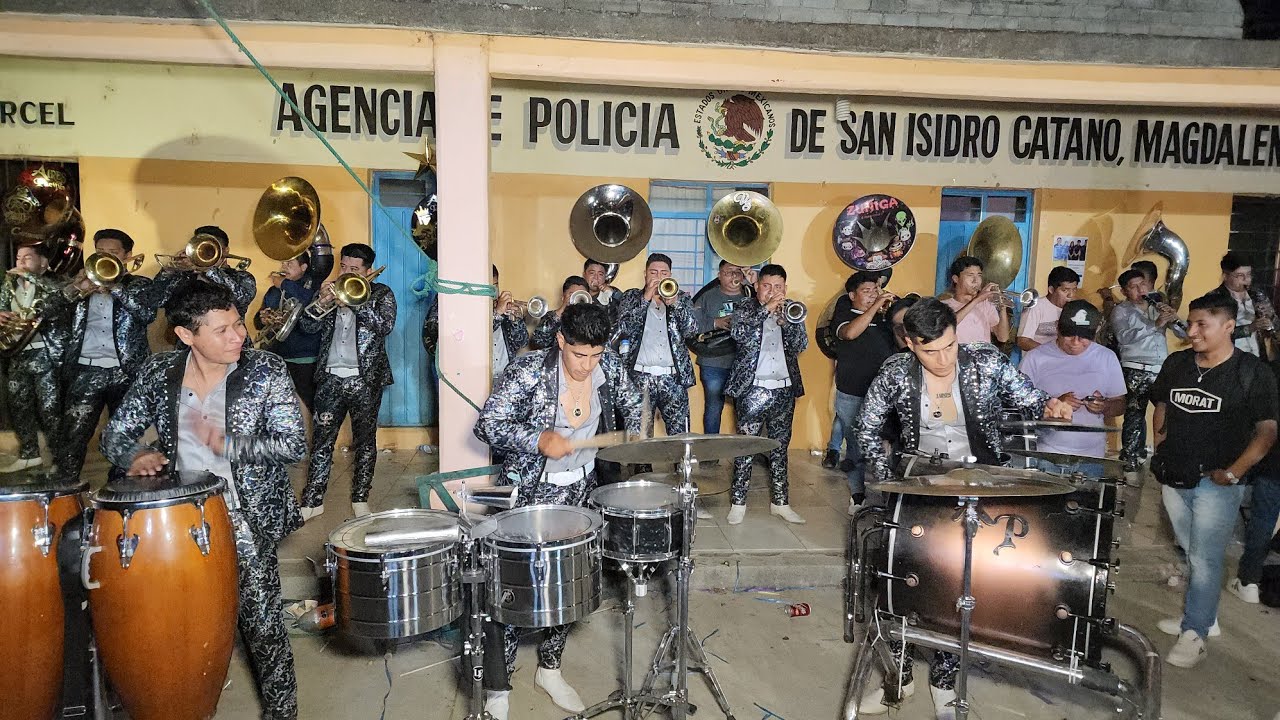 CON 9 TUBAS🥁EL VUELO DEL ABEJORRO🐝 ESPECTRO 🎺 Y MÁS🔥BANDA AIRES DEL PACÍFICO🥁 SAN ISIDRO CATANO 2025