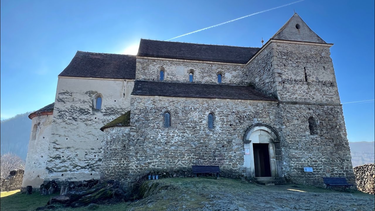 Cetatea Cisnădioara și Casa Hobbiților Boier Ilie