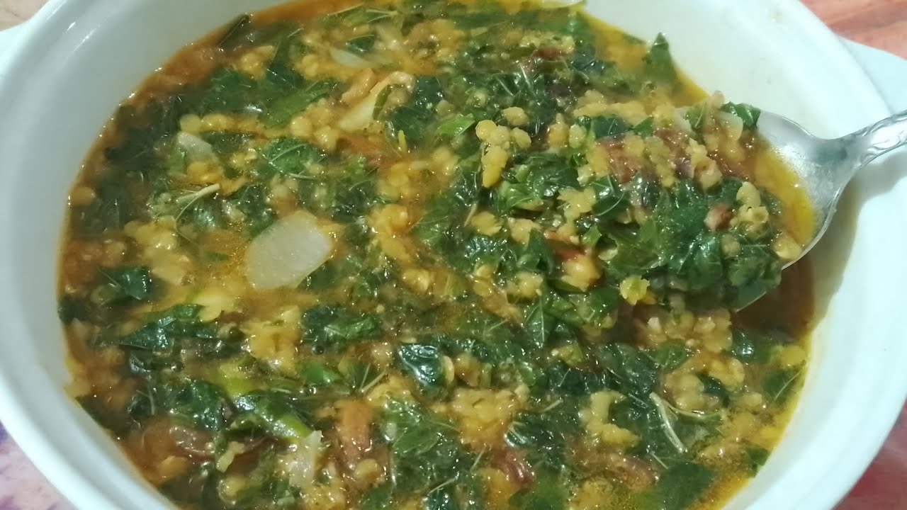 পাটশাক মুসুর ডাল দিয়ে এভাবে রান্না করলে এর স্বাদ সারাজীবন মুখে লেগে থাকবে। Unique Shak Recipe 