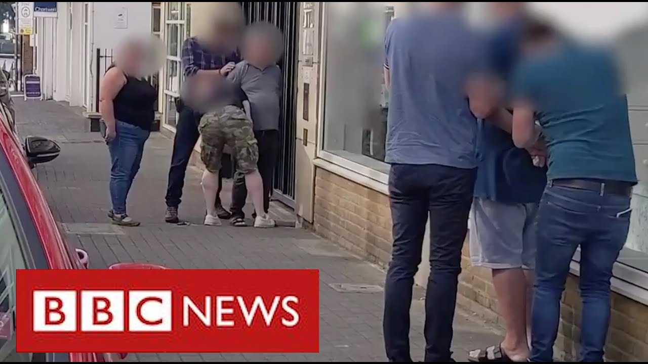 700 arrests in UK as police infiltrate top-secret criminal communications - BBC News