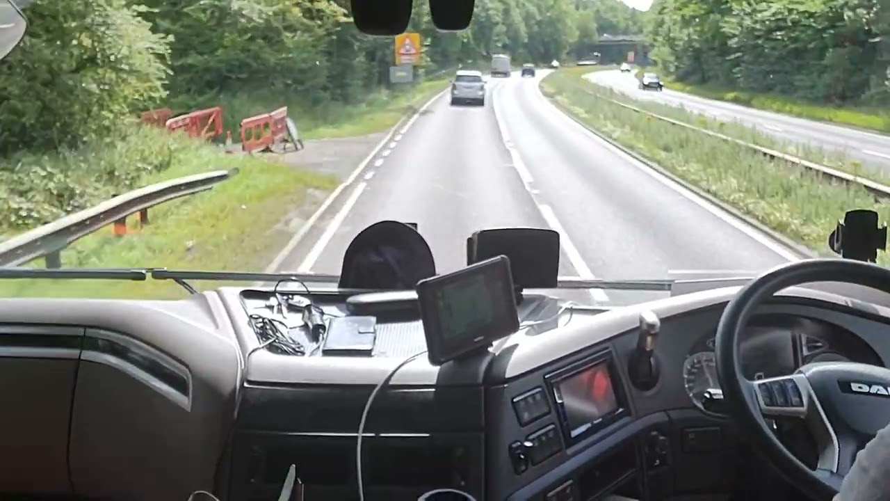 LGV/HGV Is J15 M6 North the worst motorway junction ever ?