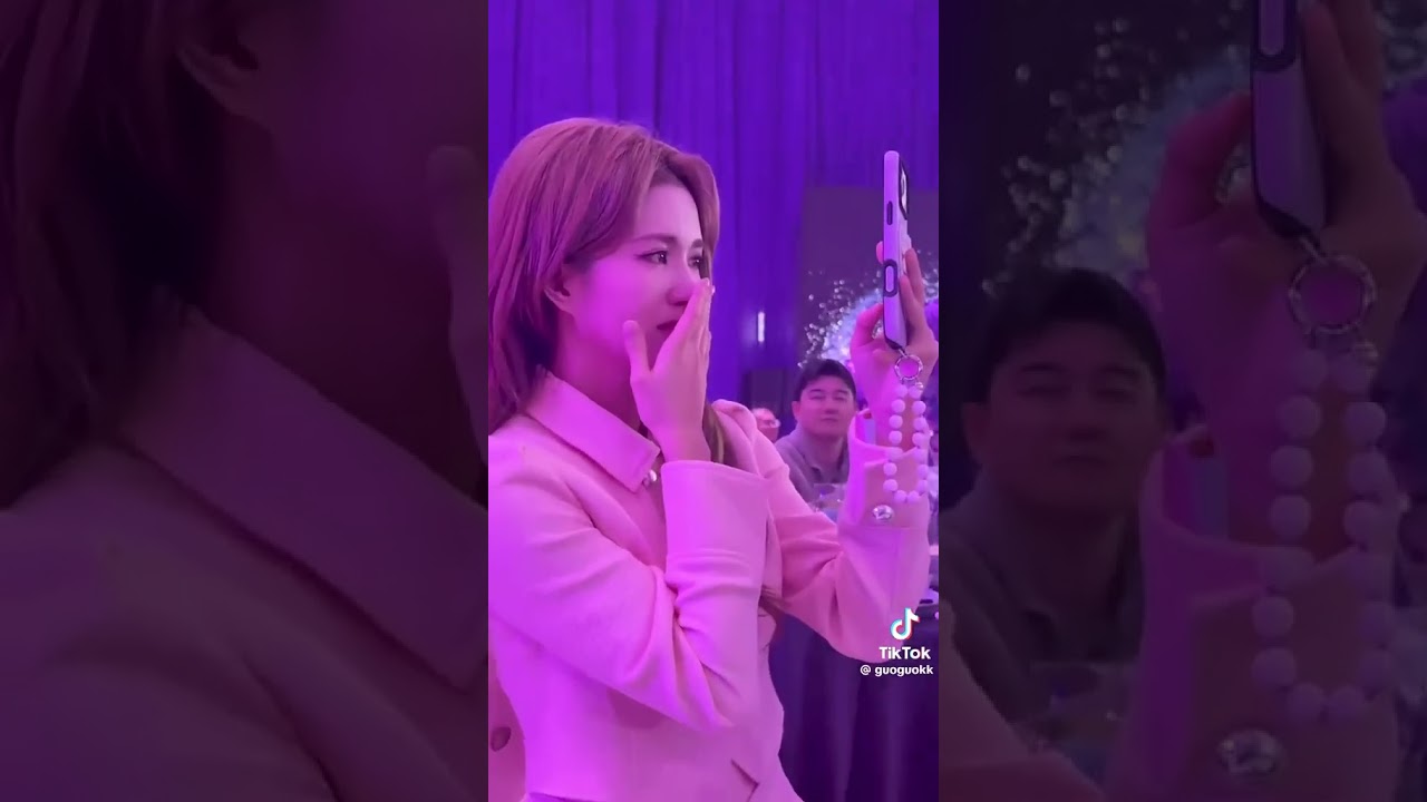 Liu Xiening cry on her best friend wedding 💗💗​ #huangzitao #yiyang #liuxiening #couple
