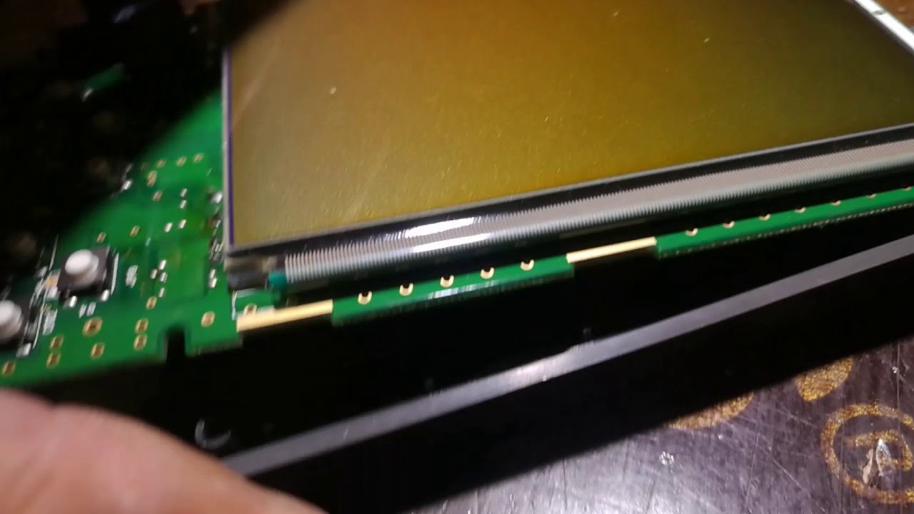 AIS Display Furuno FA-150 lines on display Issue why cannot be repaired