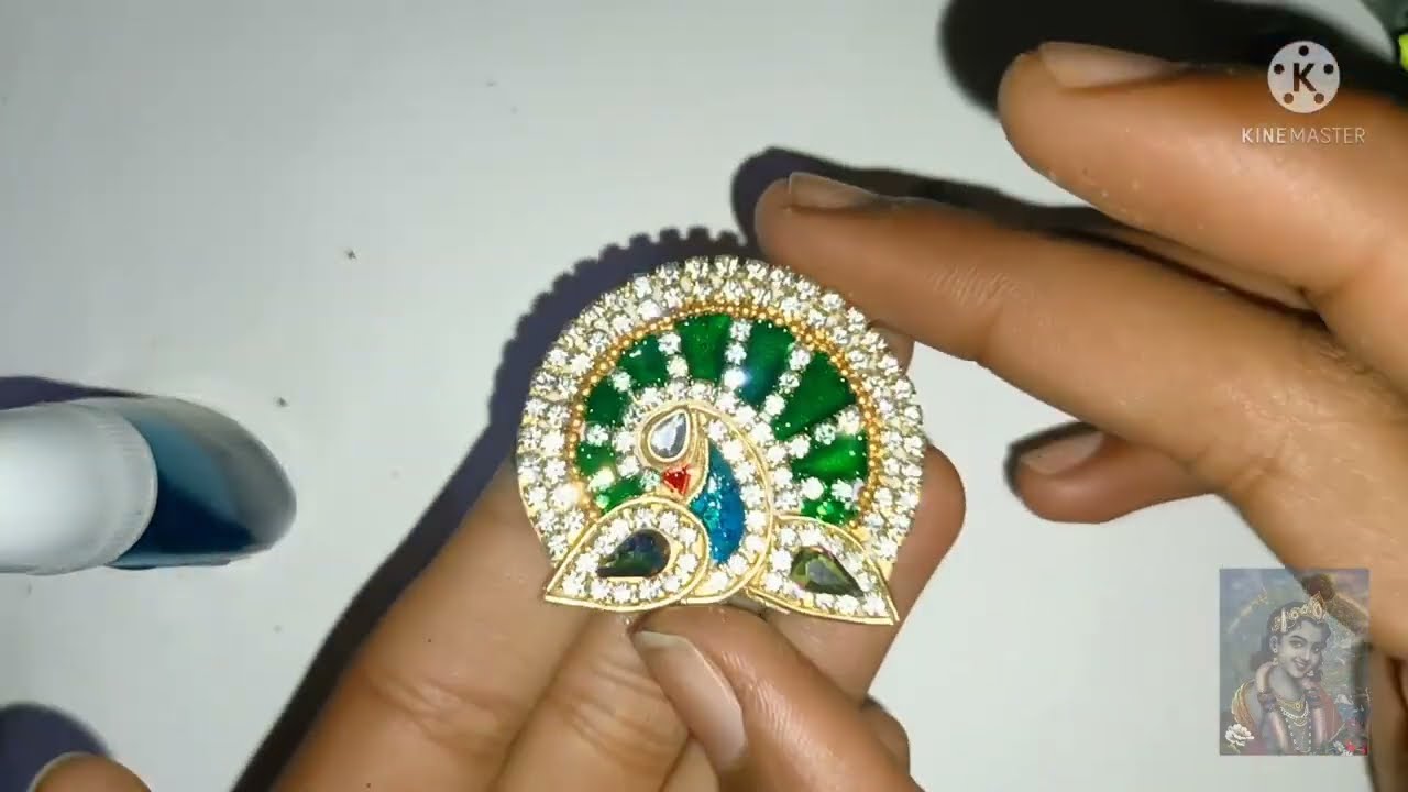 ठाकुर जी की सुंदर कलगी #mukute  #peacock #shringar #pagriattchment#creativitywithkeshav