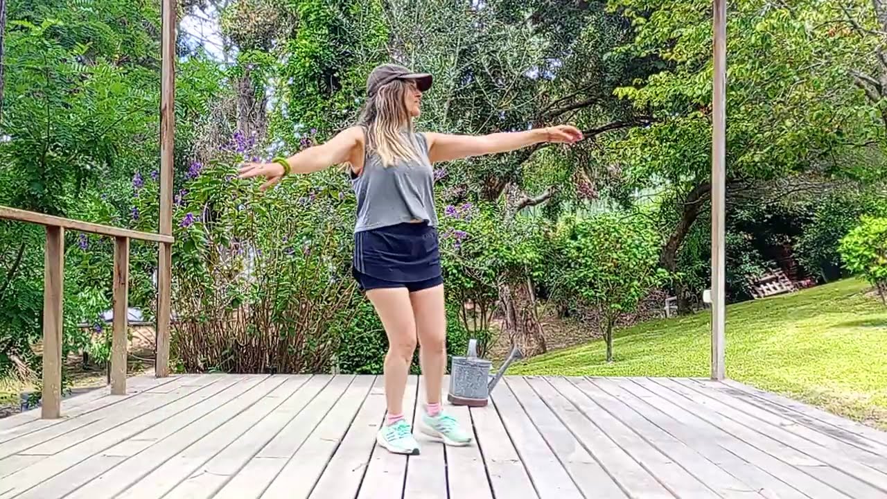 Be'Leylot Ha'Kaitz  or Baleilot Hakayitz Hachamim dance I בלילות הקיץ - ריקוד