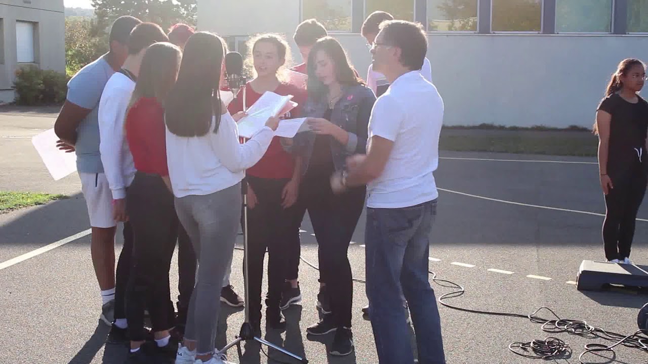 Répétition de la commémoration du 11 Novembre au collège de Crépy 16 10 2018