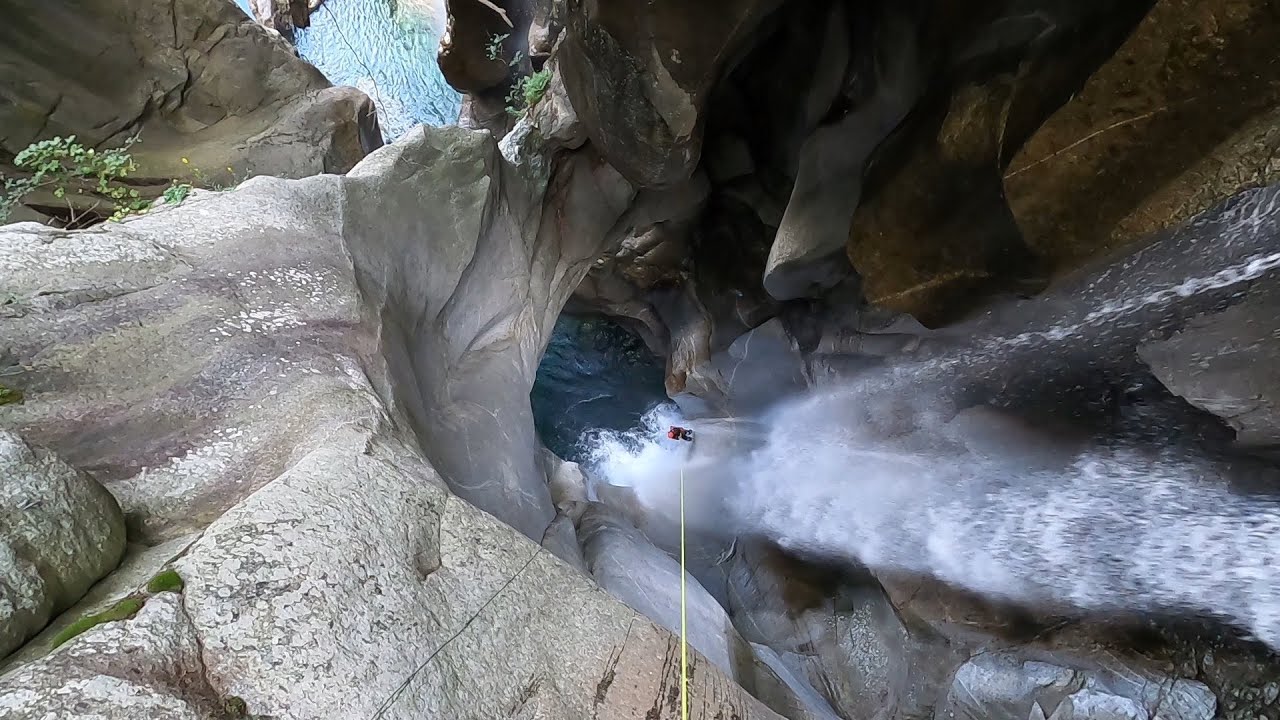 Canyon Lodrino 2021 (Tessin, Suisse)