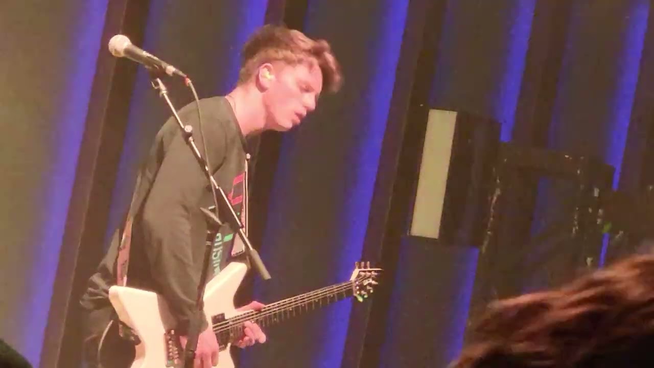 Hammerhedd - Territory (Live Sepultura cover)