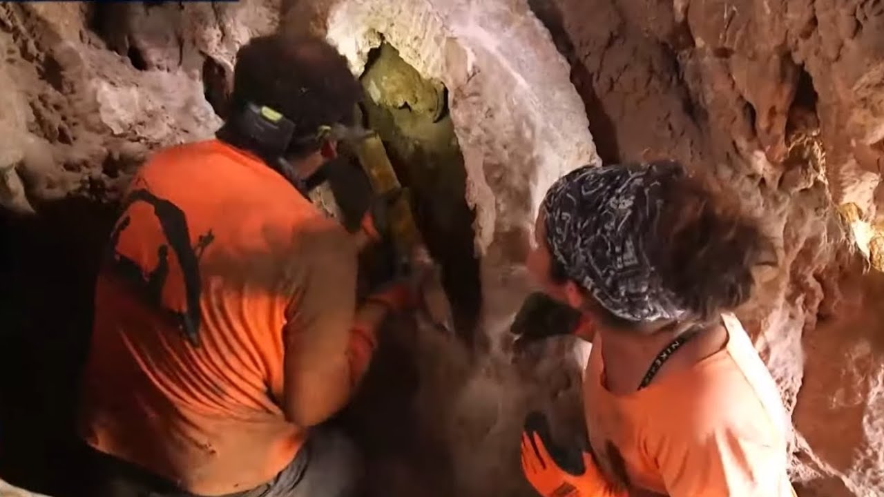 גילוי נדיר: נמצאו חרבות של יהודים במרד בר כוכבא מלפני 2,000 שנה