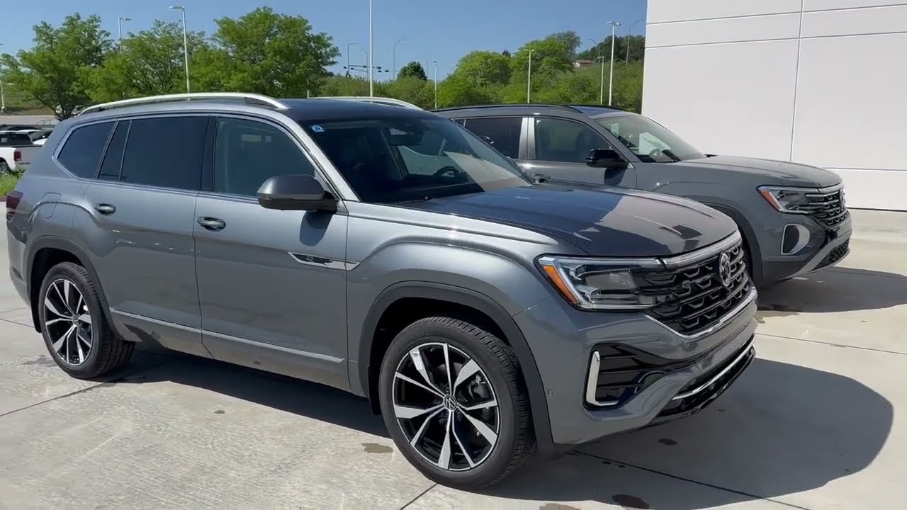 2025 Volkswagen Atlas - Pure Gray vs. Platinum Gray Metallic