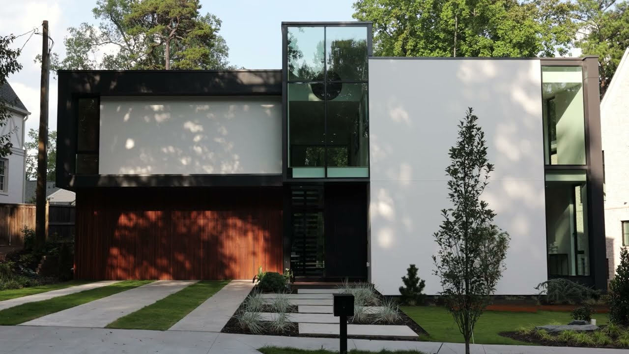 Cantilever House, the Epitome of Modern Design