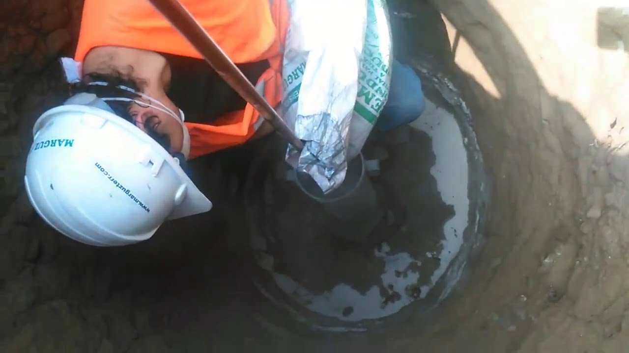 Instalación de puesta a tierra vertical con Cemento Conductivo MARGUZTERR