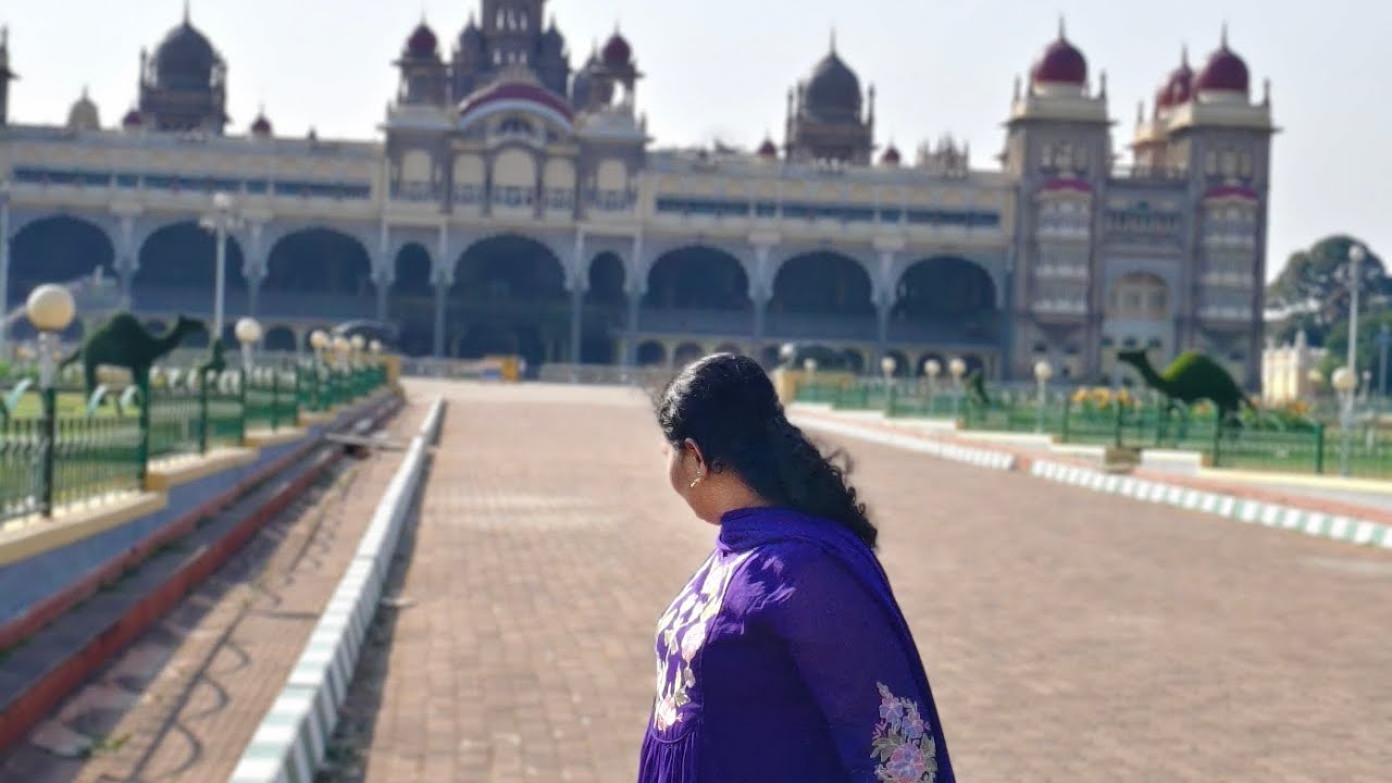 Exploring the royal beauty of Mysore Palace 👑🏰A perfect blend of history, art, and culture 🫶