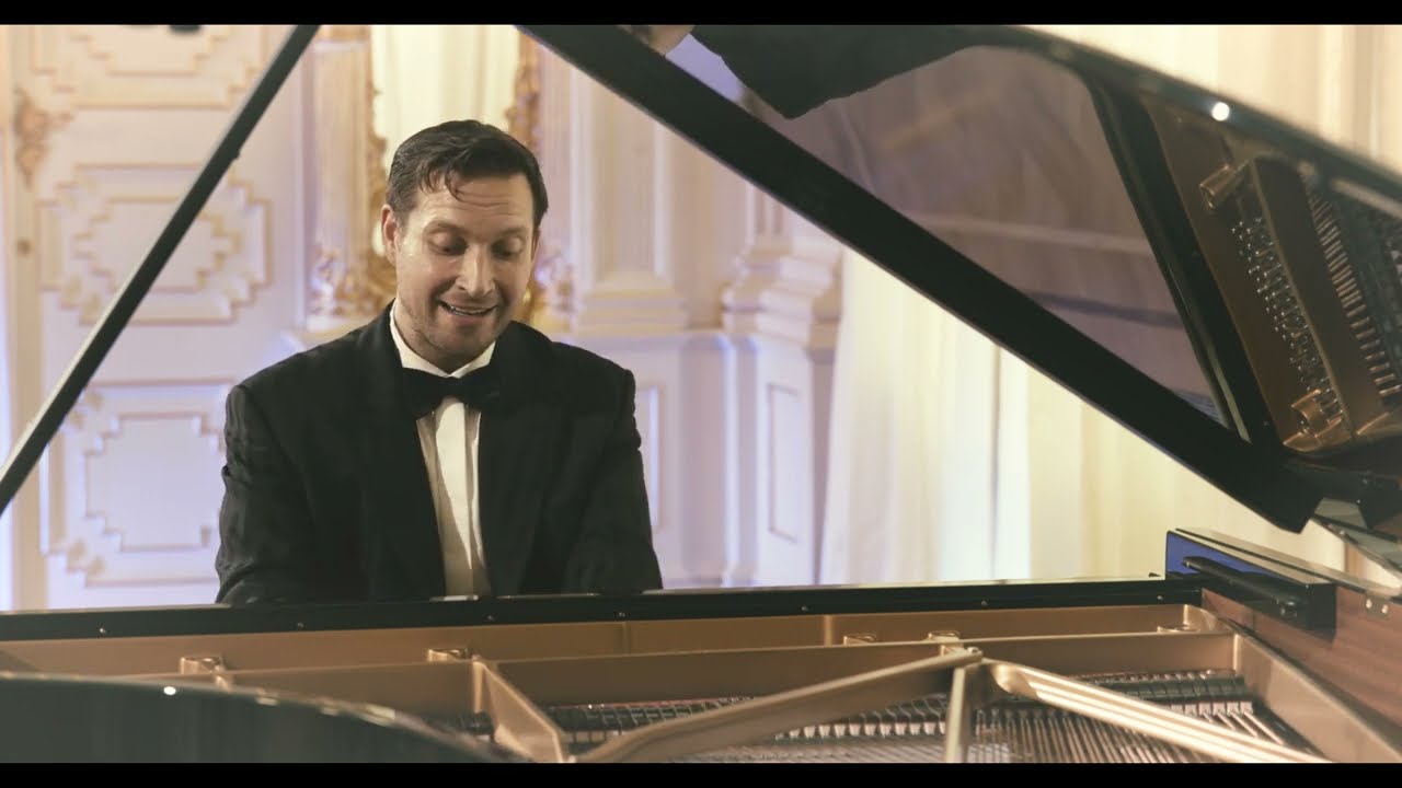 Franz Liszt: Mephisto Waltz No.1 - Eduard Kiprsky - piano