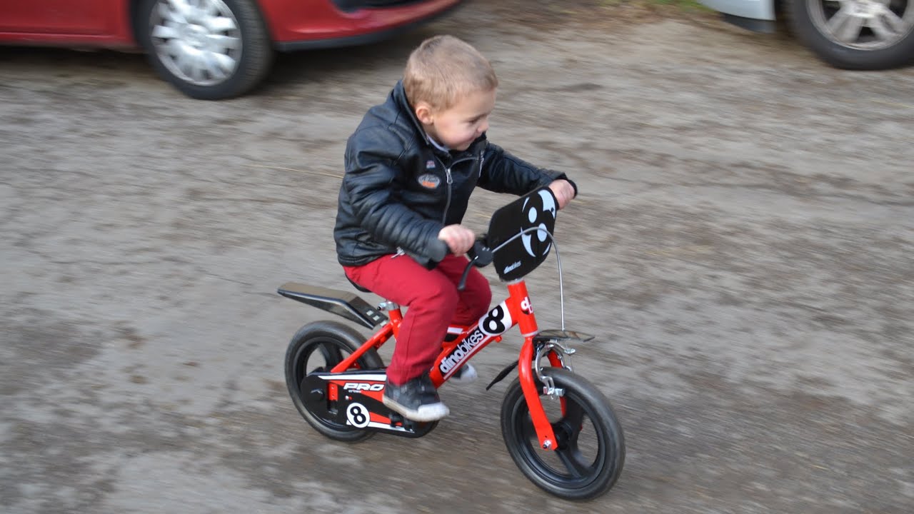 Les débuts de Max31V en BMX...