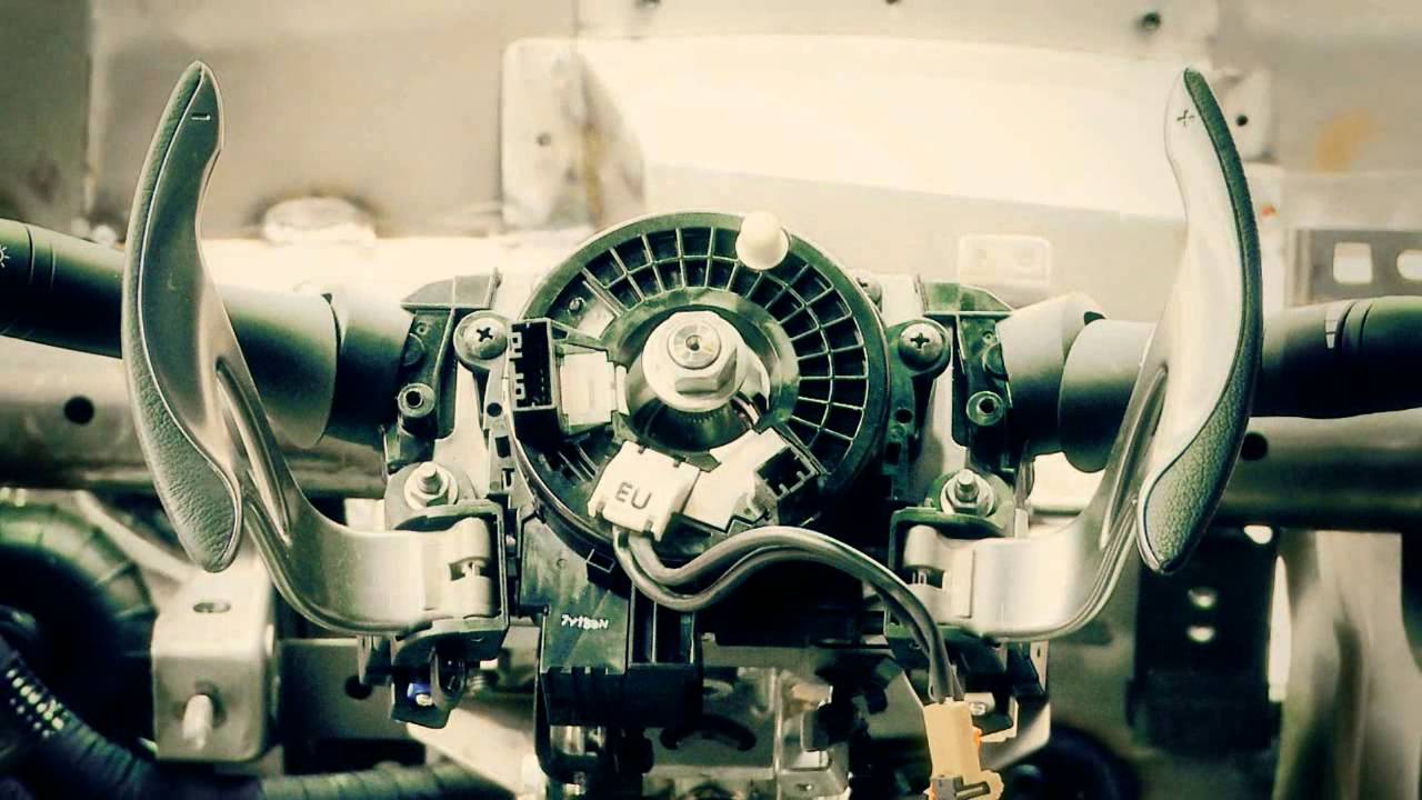Nissan JUKE-R Video 5 - Gearbox and Drivetrain