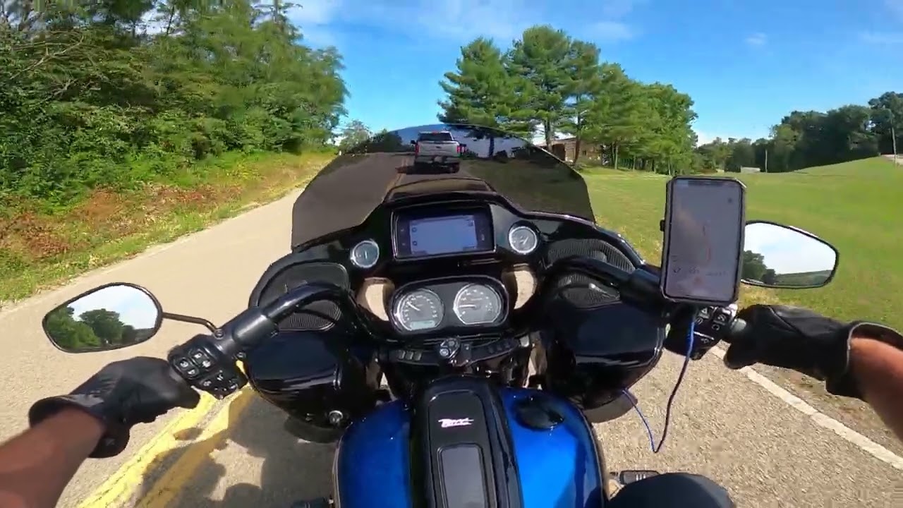 2022 Reef Blue Road Glide Special Mid Summer Rural Road Ride