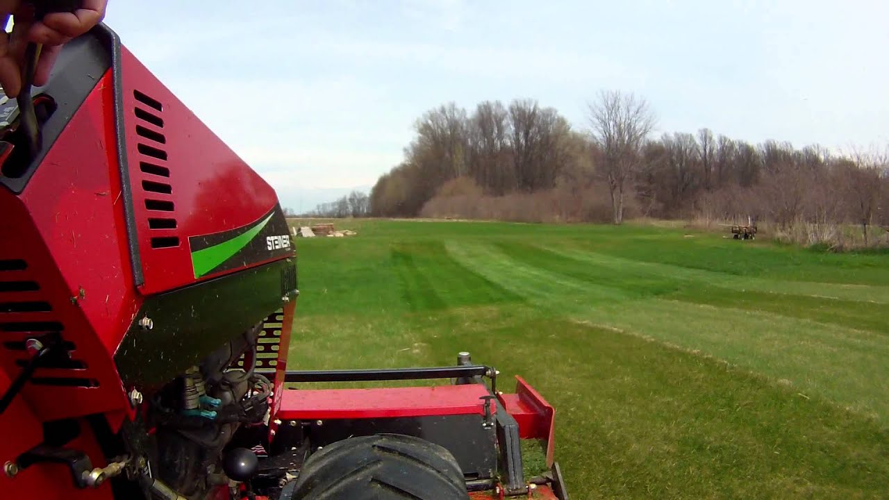 Steiner 72' finish mower