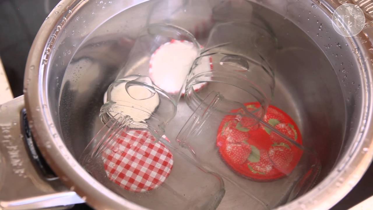 Come sterilizzare i vasetti di vetro - videoricette di tecniche di cucina