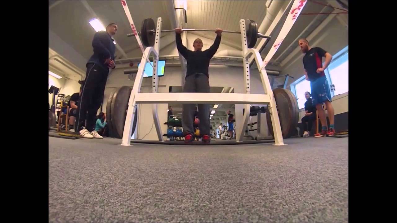 Gymmen N&aelig;rb&oslash; - Raw Jule-klubbstevne Styrkel&oslash;ft 2015