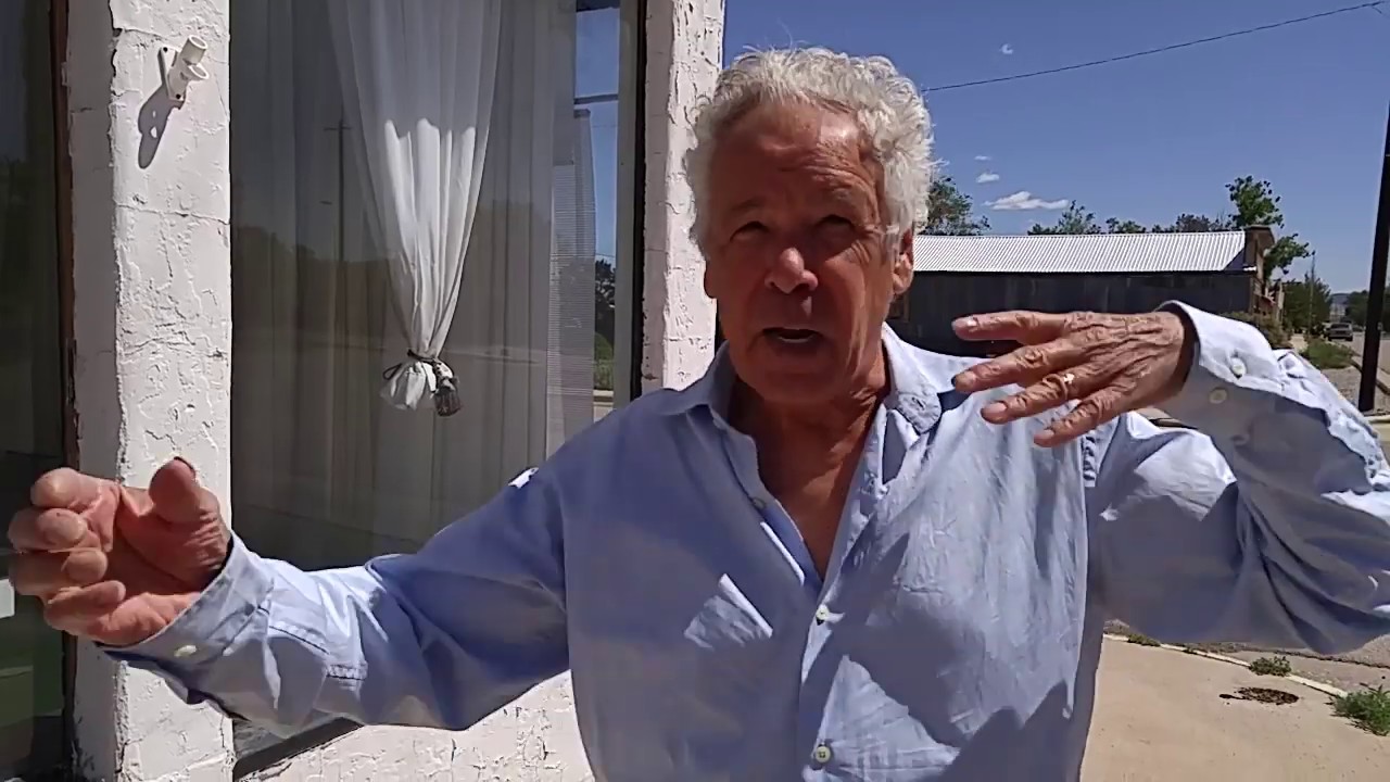 CARRIZOZO NM ARTIST...Meet Marc...Historical Bldg. FOR SALE!!! part 1 of 2