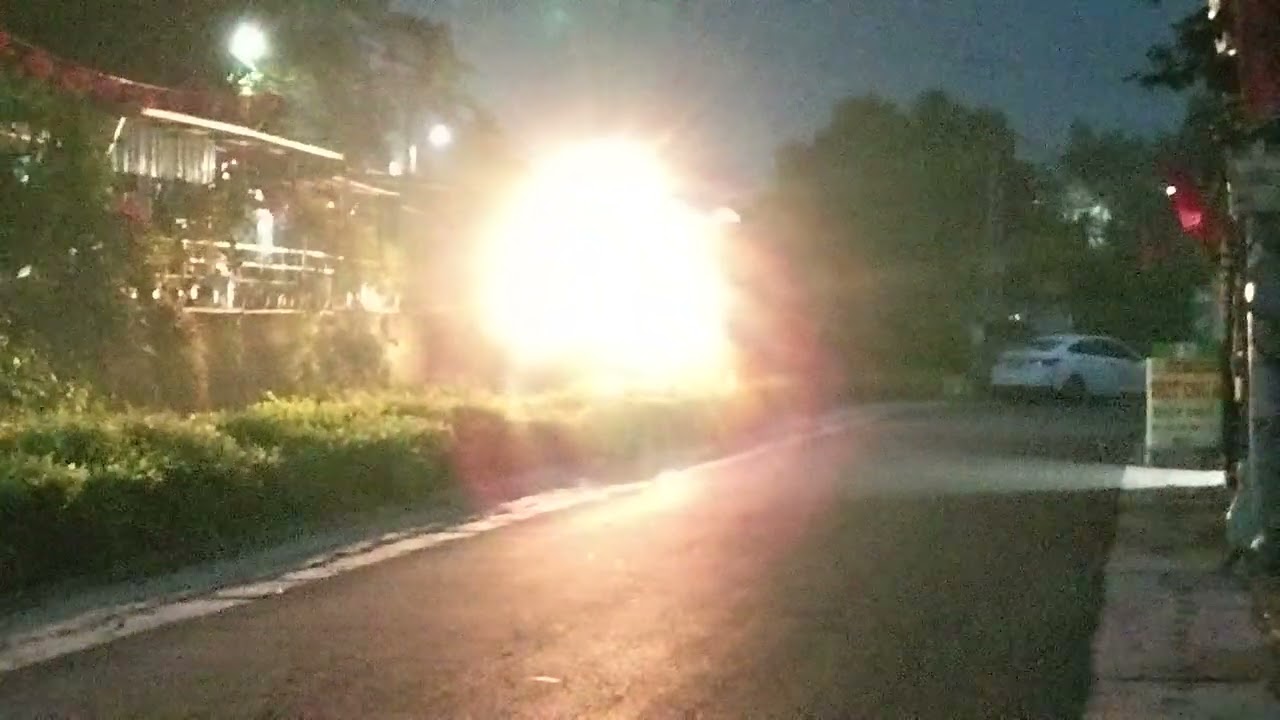 Đầu máy D10H-001 kéo tàu hàng H2736 vào ga Lâm Thao (25-2-2026)