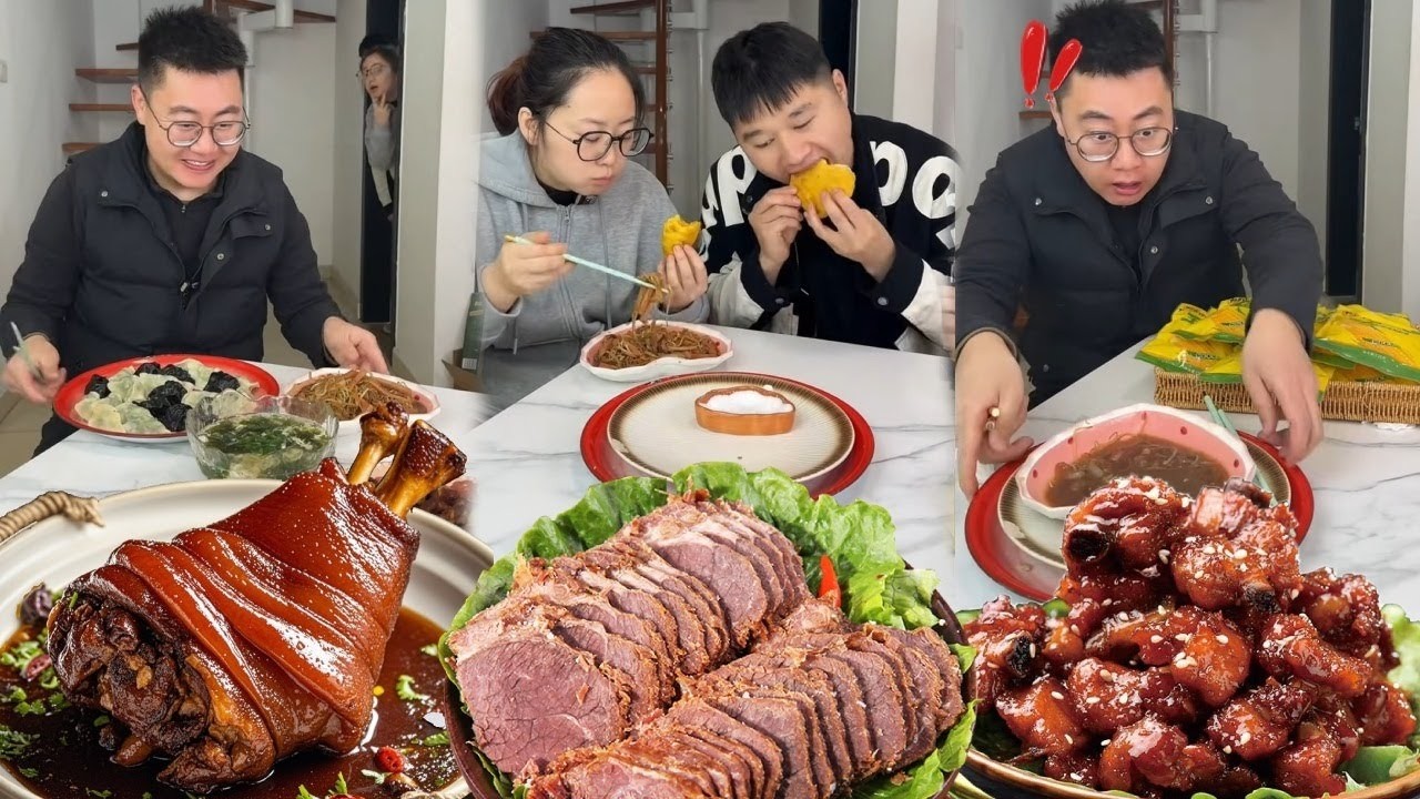 Мама и Сяочжи притворились, что вышли из дома, чтобы обмануть своего скупого старшего брата.