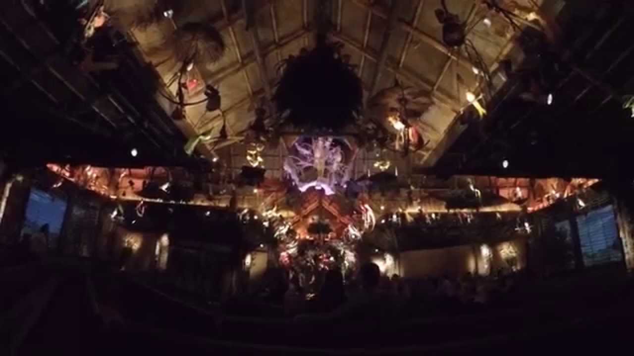 Enchanted Tiki Room at the Magic Kingdom (2015)