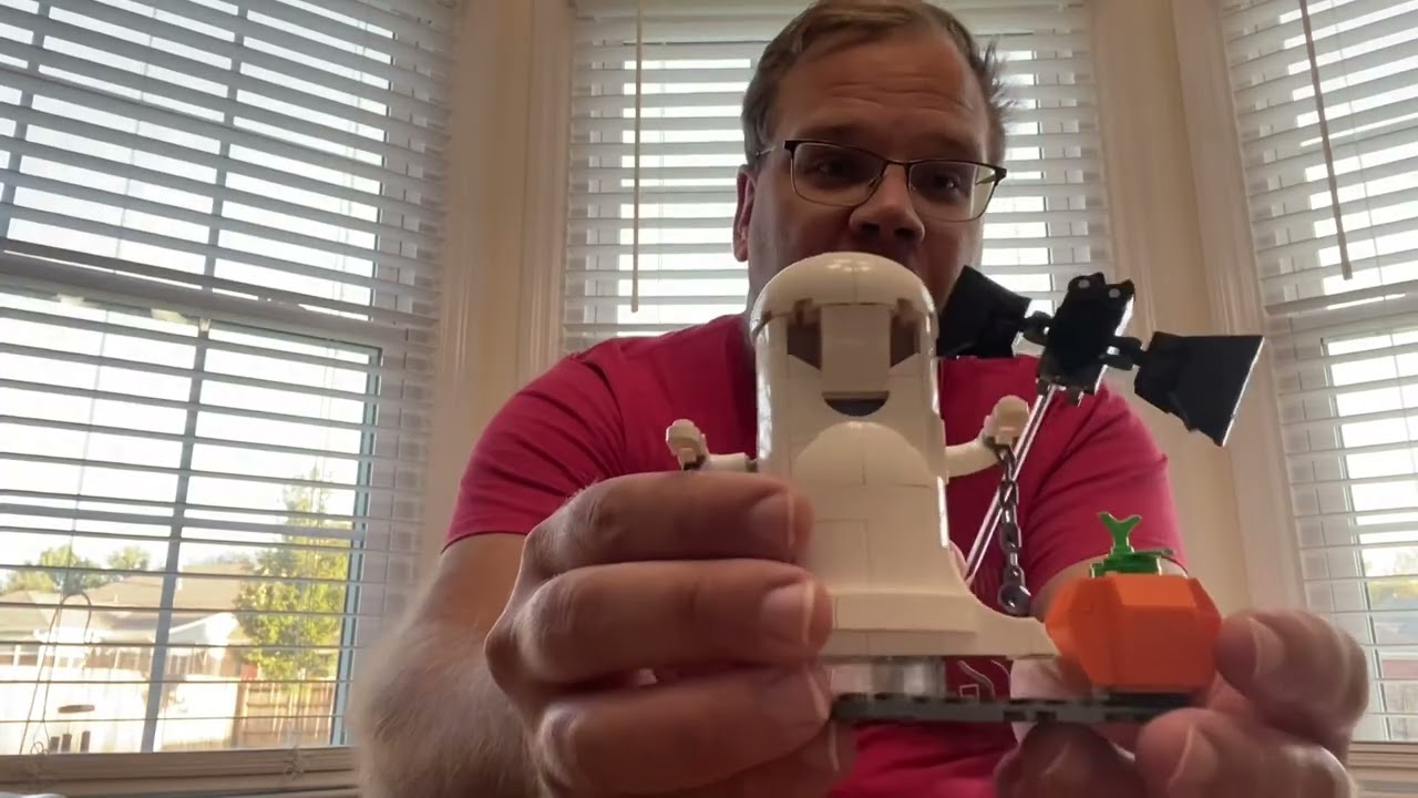 Lego Creator Celebration Series 3. Luminous Ghost